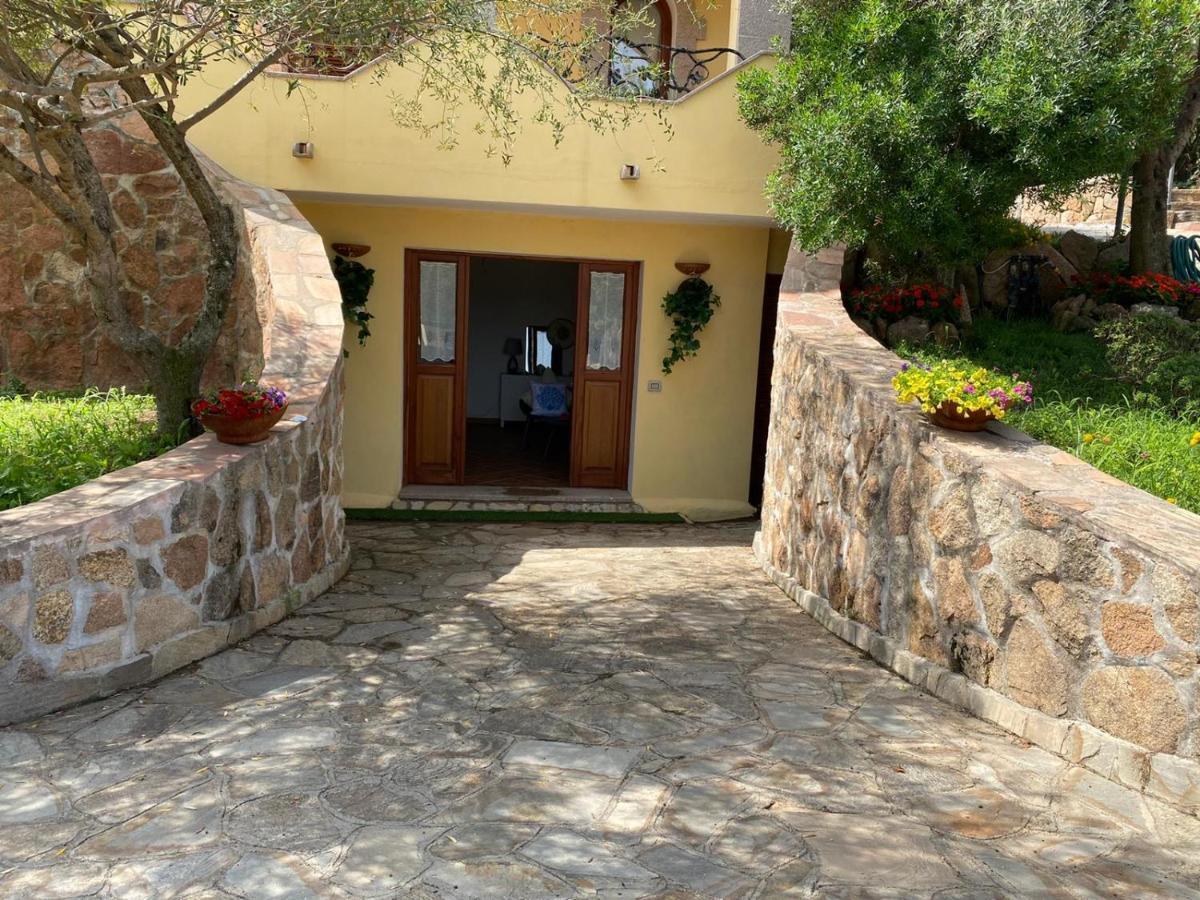 Case Vacanze Villa Rosita San Teodoro  Bagian luar foto