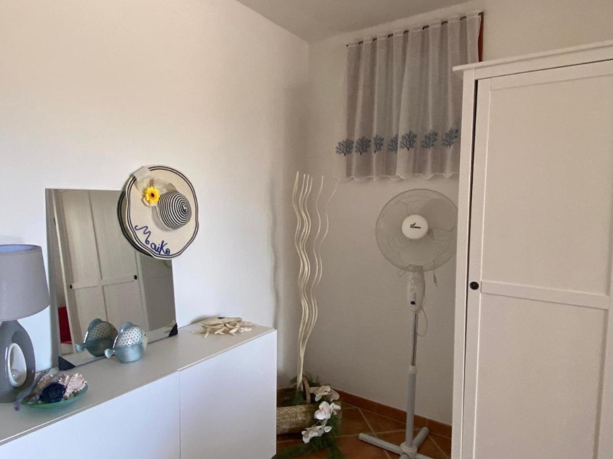 Case Vacanze Villa Rosita San Teodoro  Bagian luar foto