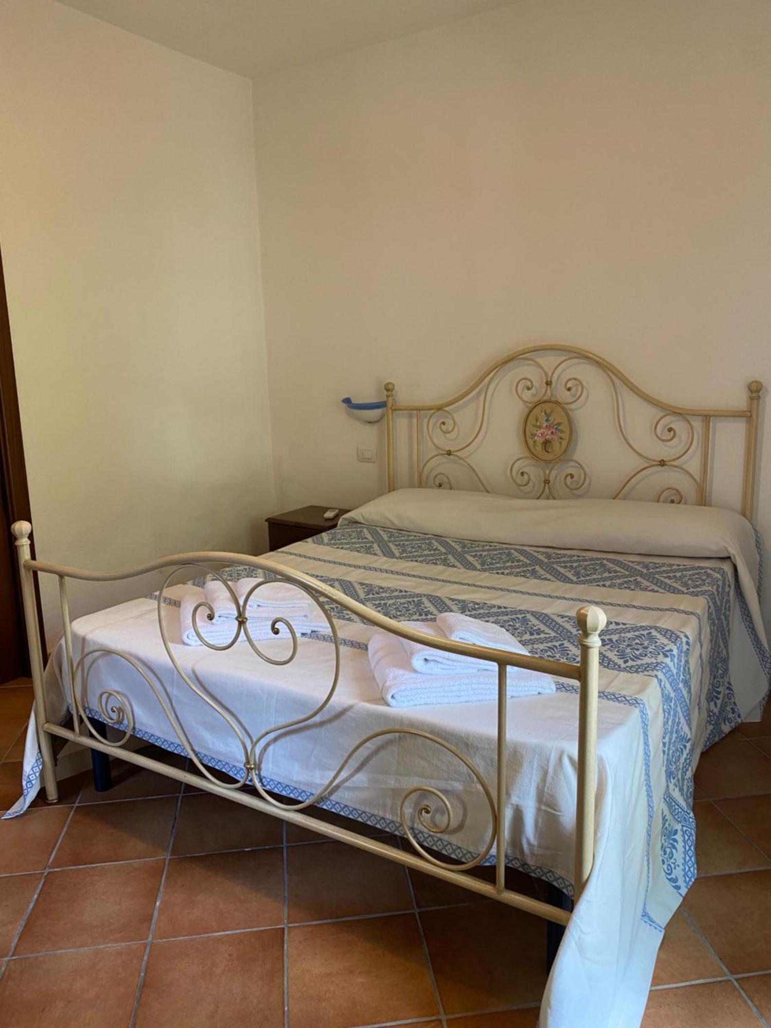 Case Vacanze Villa Rosita San Teodoro  Bagian luar foto
