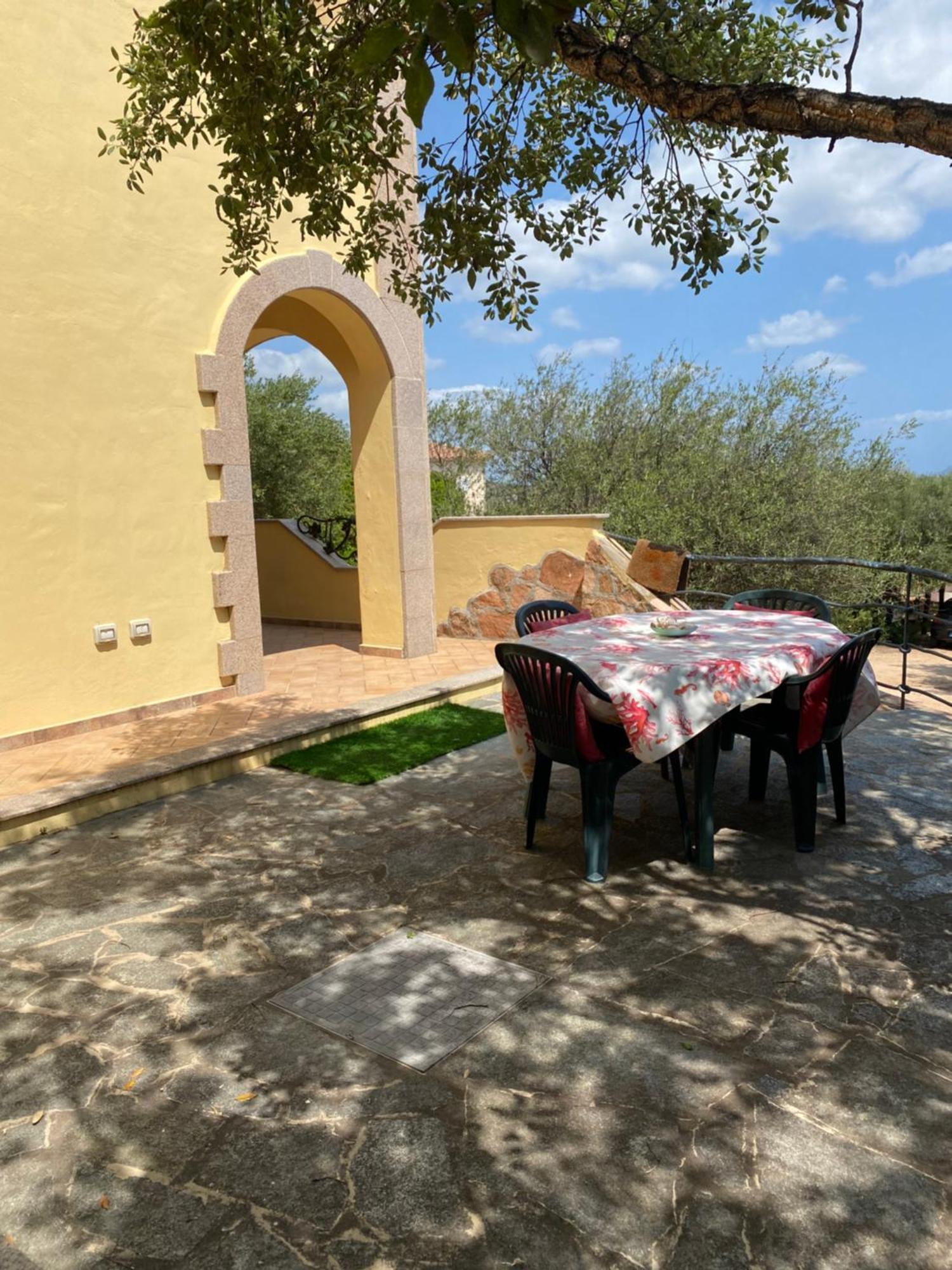 Case Vacanze Villa Rosita San Teodoro  Bagian luar foto