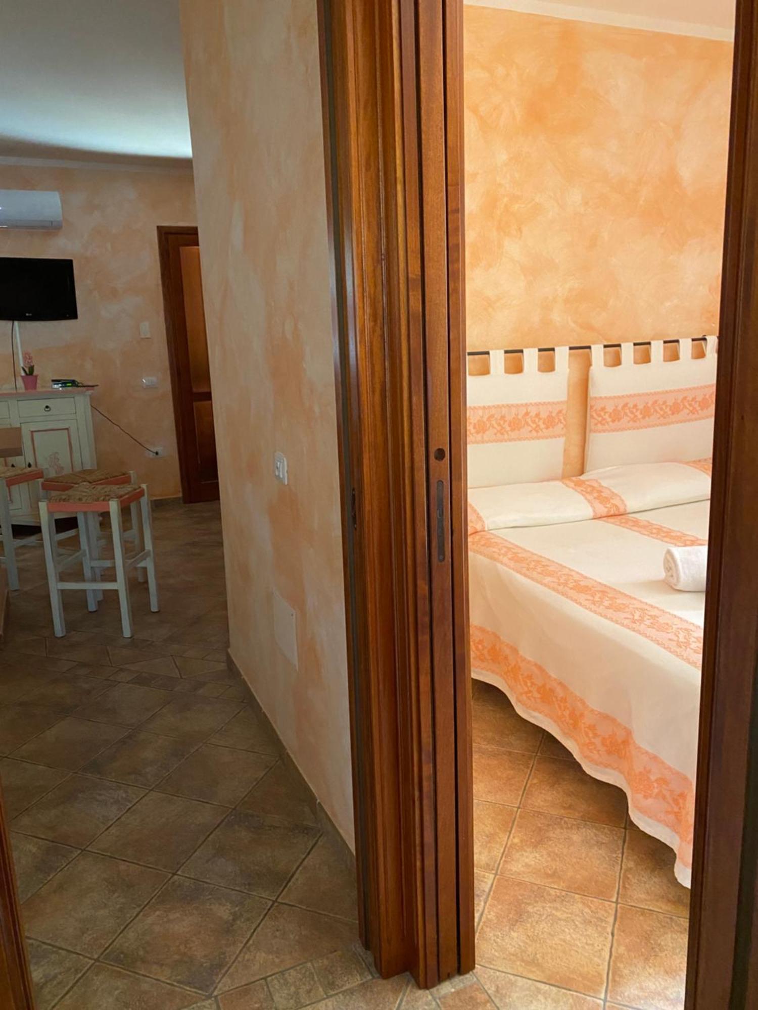 Case Vacanze Villa Rosita San Teodoro  Bagian luar foto