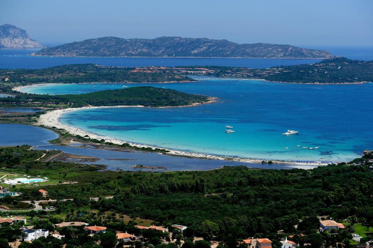 Case Vacanze Villa Rosita San Teodoro  Bagian luar foto